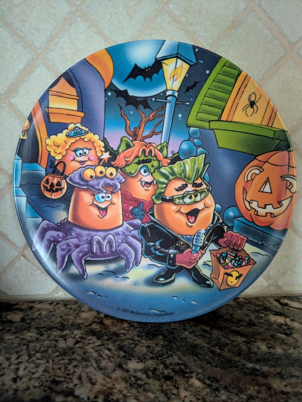 VTG McNuggets McDonald's Halloween Trick or Treat Plate